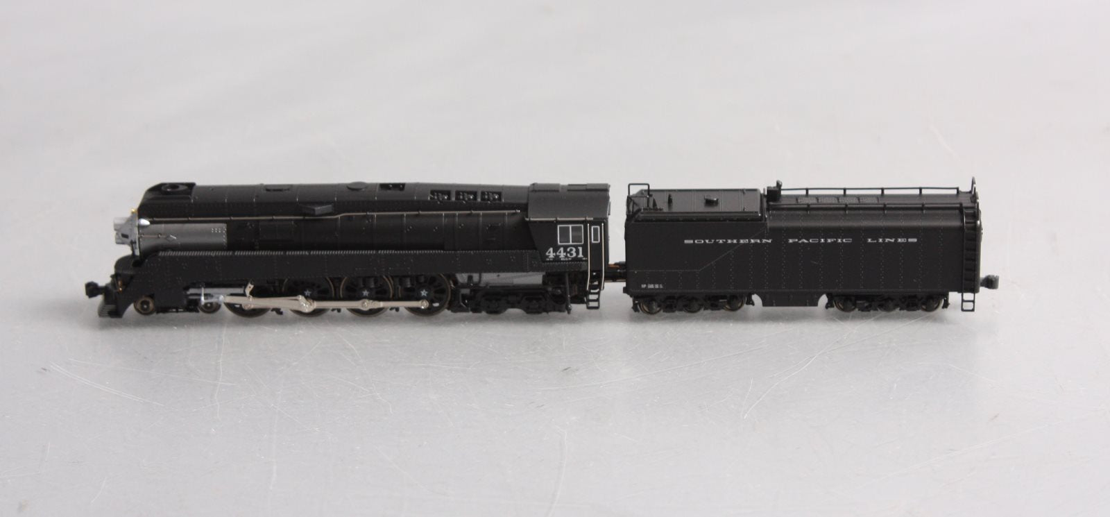 Kato 126-0303 N Scale Southern Pacific GS-4 Steam Locomotive & Tender