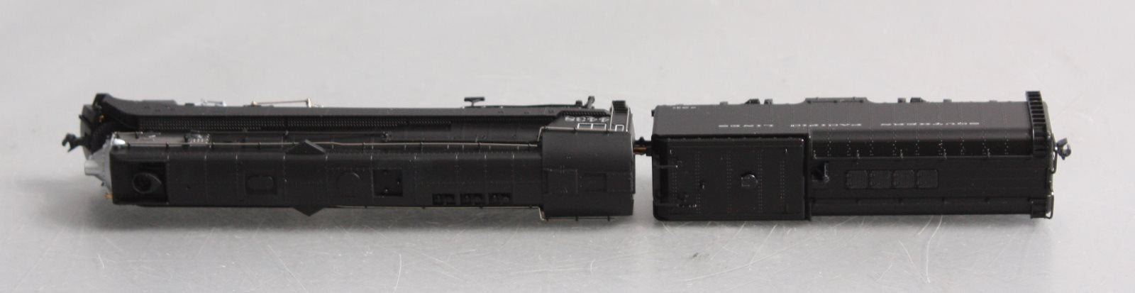 Kato 126-0304 N Southern Pacific Wartime 4-8-4 GS4 without Sound