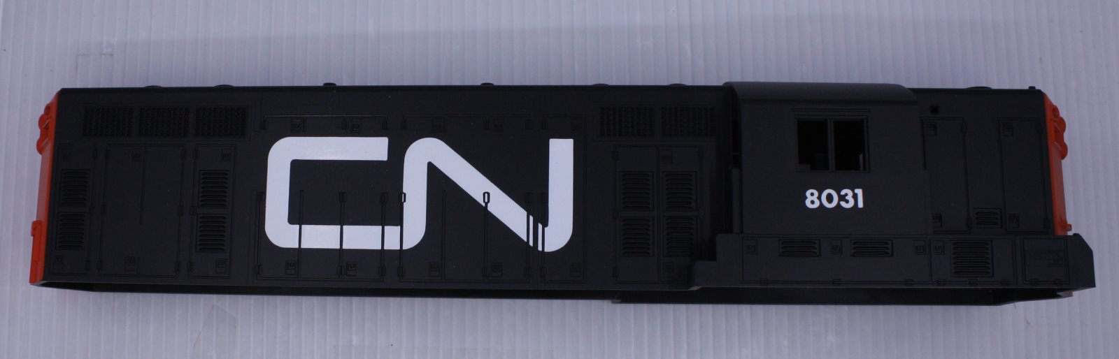 Lionel 8031-1  Canadian National GP7 Diesel Shell Only