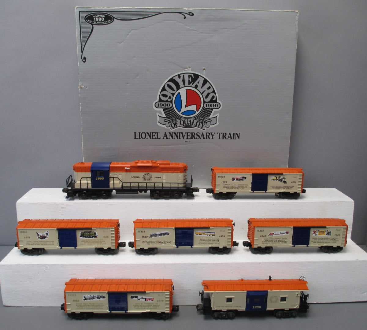 Lionel 6-11715 O Gauge 90th Anniversary Diesel Train Set with Railsounds MT/Box
