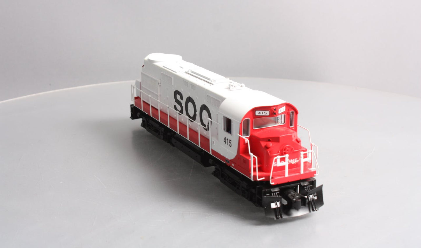 Lionel 2233371 O Gauge Soo Line RS-27 Diesel Locomotive #415 with LEGACY