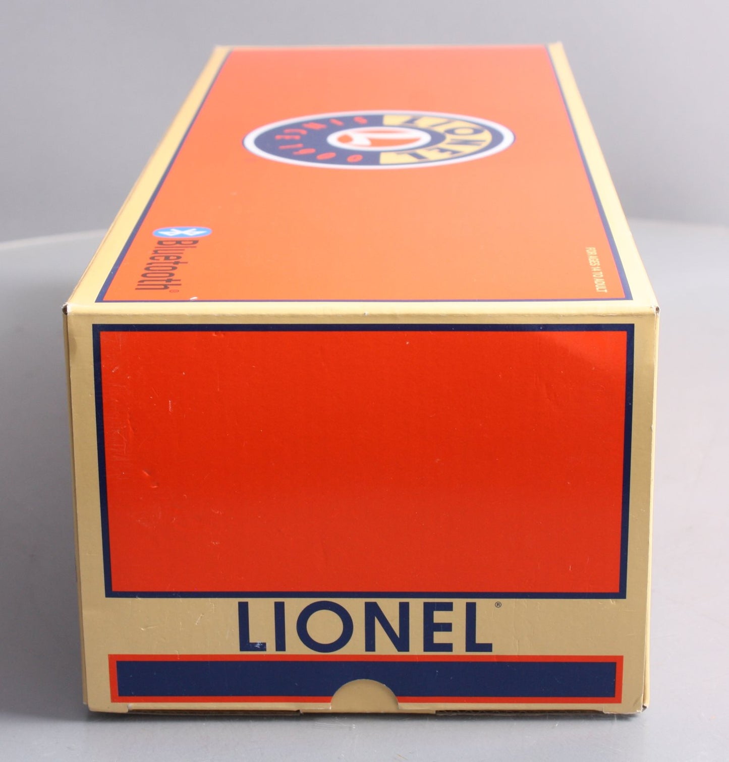Lionel 2233371 O Gauge Soo Line RS-27 Diesel Locomotive #415 with LEGACY