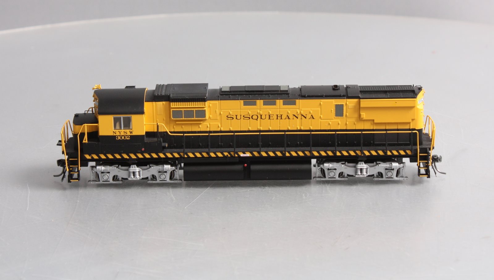 Bowser 23907 HO Scale NYS&W Alco C-430 Diesel Locomotive #3002 w/LokSound