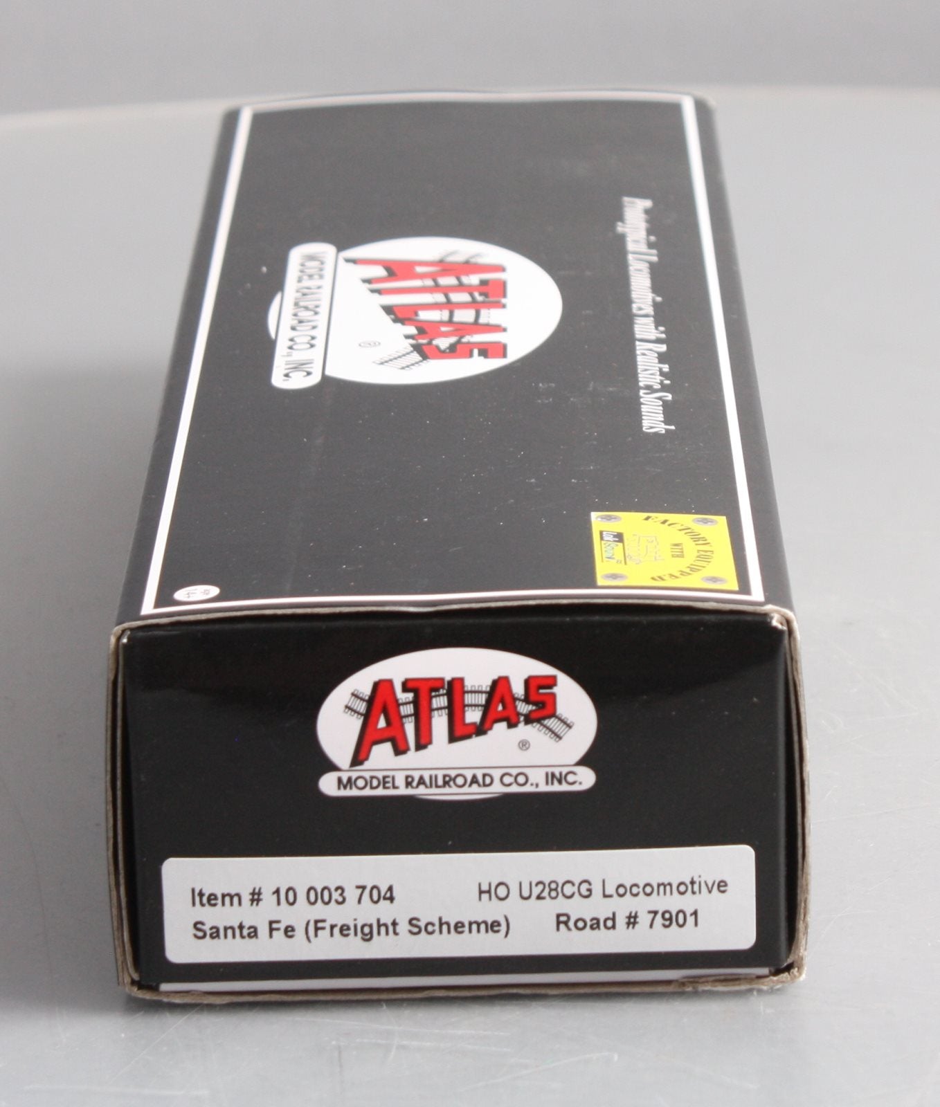 Atlas 10003704 HO Scale Santa Fe U28CG Diesel Locomotive #7901 w