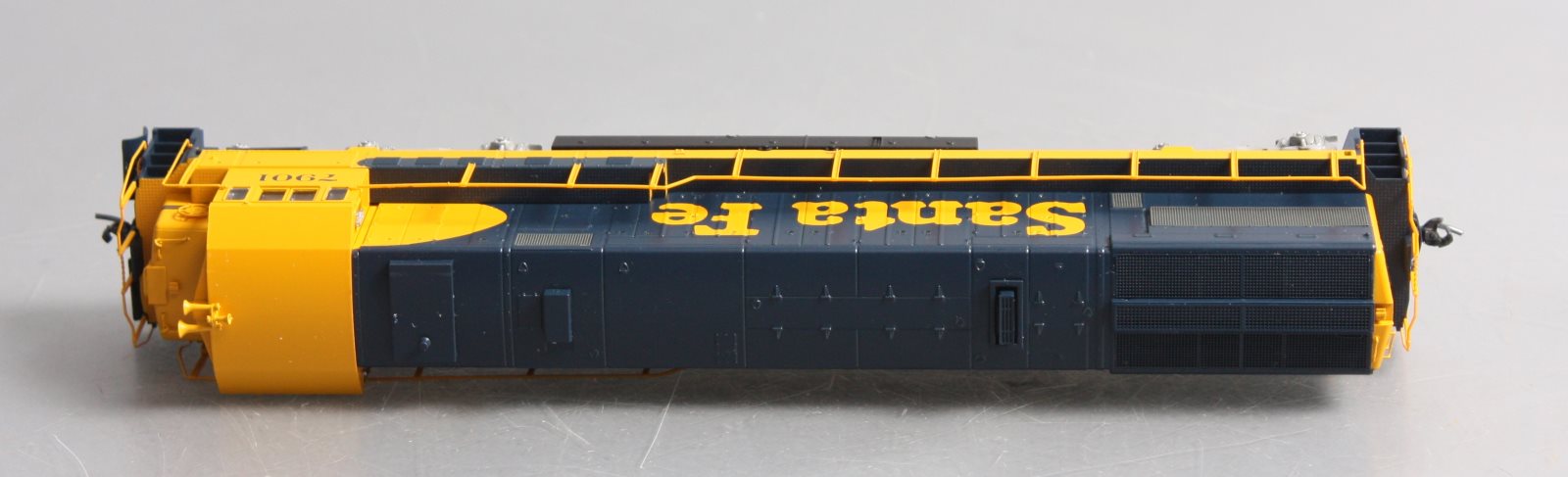 Atlas 10003704 HO Scale Santa Fe U28CG Diesel Locomotive #7901 w/LokSound