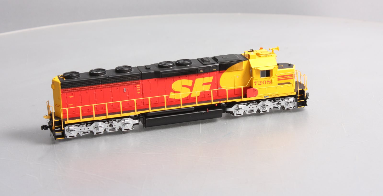 Athearn G86203 HO Scale Santa Fe SD45-2 Diesel Locomotive #7208 w/Tsunami2