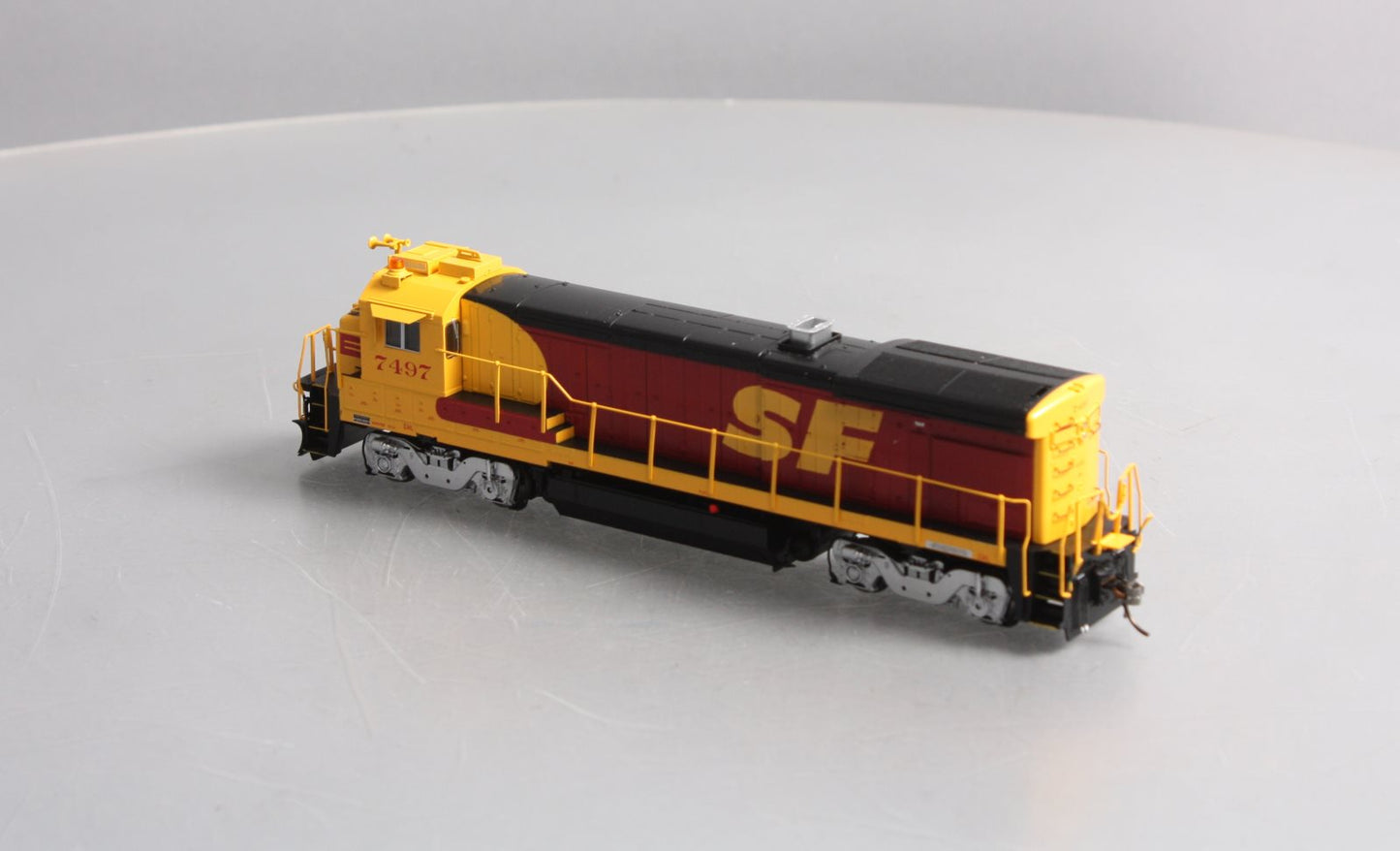 Rapido Trains 18560 HO ATSF B36-7 Diesel Locomotive #7497 w/DCC