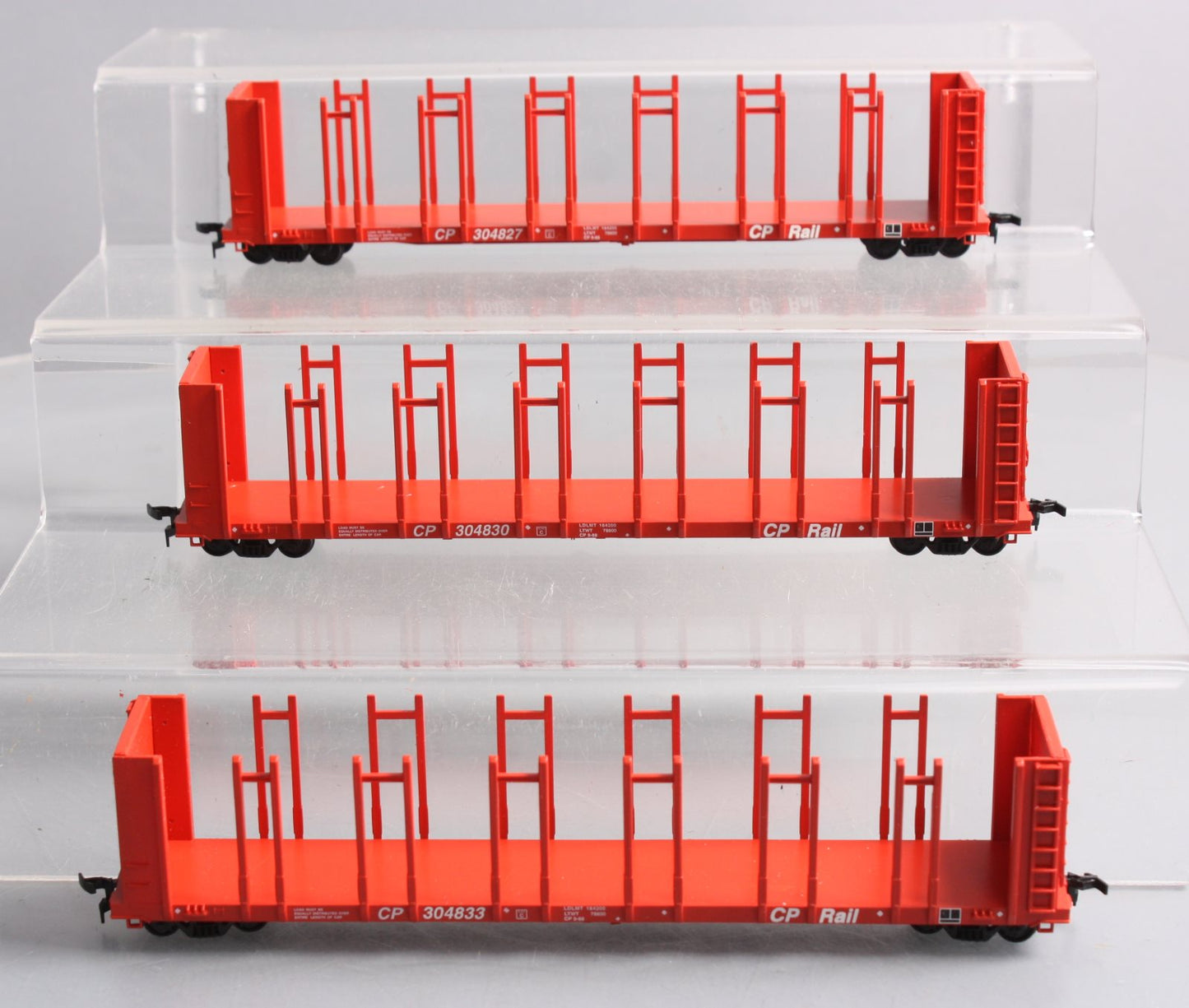 Walthers 932-33152 HO Scale Canadian Pacific 63' Pulpwood Car 3 Pack LN/Box