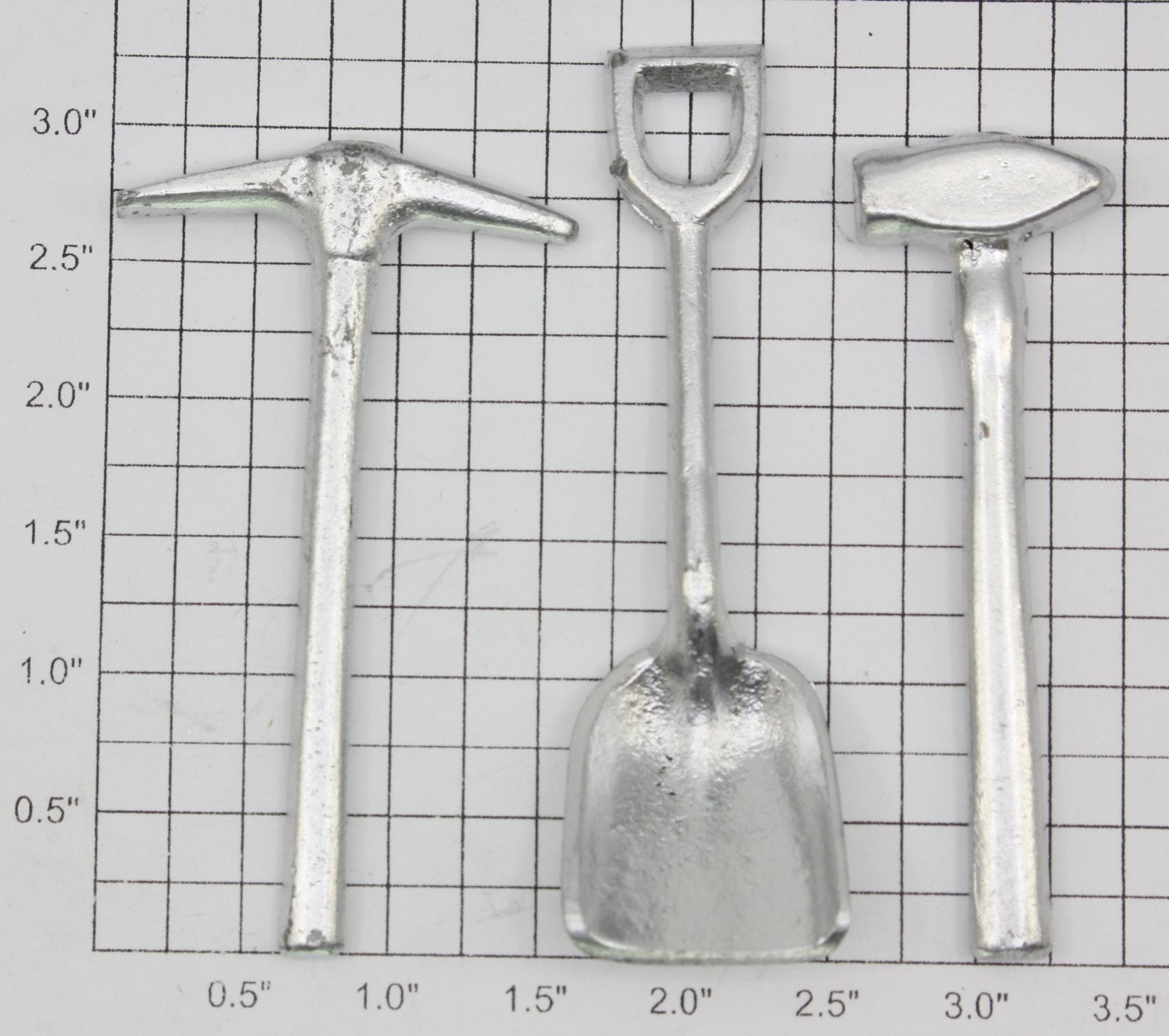 Lionel 812T Die-Cast Tool Set Shovel, Pick Axe, Sledge Hammer (Pack of 3)