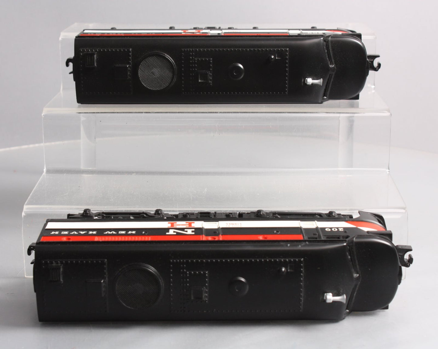 Lionel 6-52423 O Gauge New Haven Alco Diesel Passenger Train Set with TMCC LN