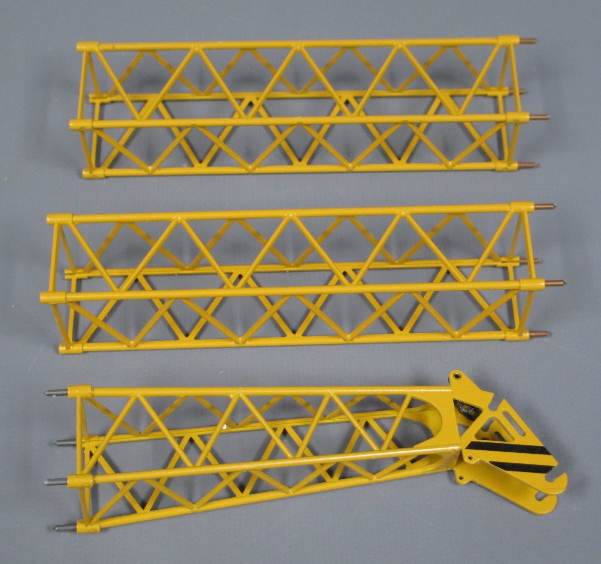 Conrad 2732 1:50 Liebherr HS 843 HD Hydraulic Crawler Crane