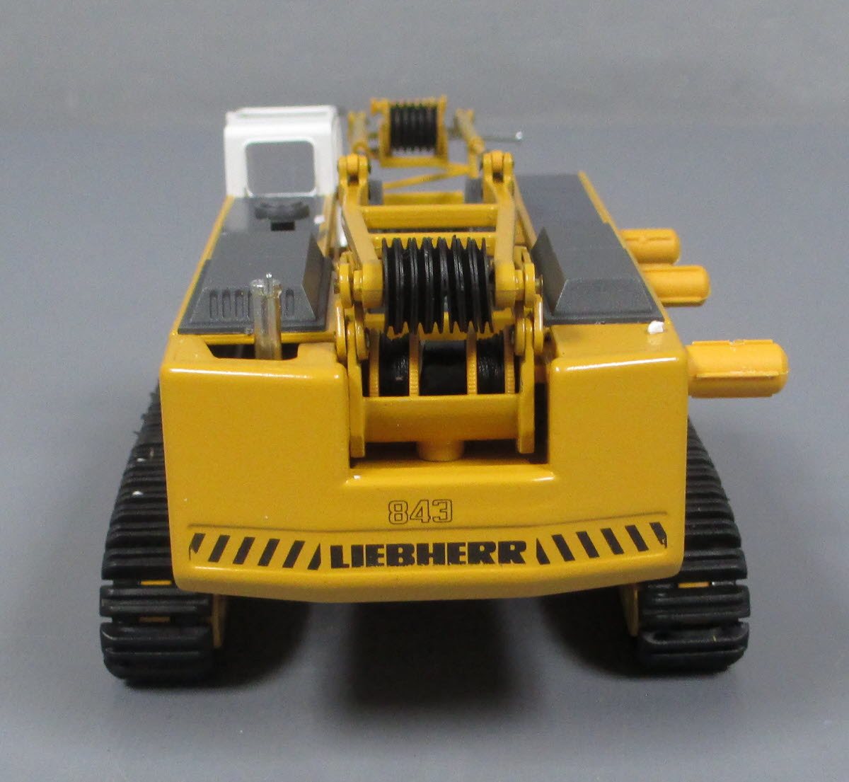 Conrad 2732 1:50 Liebherr HS 843 HD Hydraulic Crawler Crane