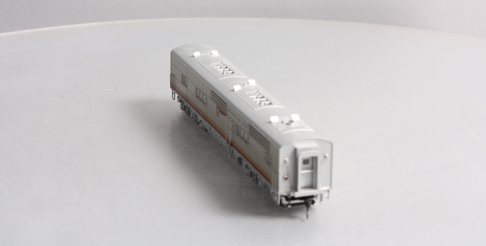 Broadway Limited 5497 HO ATSF EMC E-1B P3 Diesel Locomotive #2A