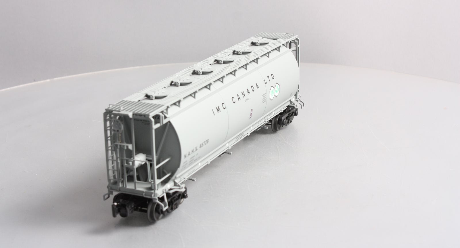 Lionel 6-27172 O Gauge IMC Canada Cylindrical 3-Bay Covered Hopper