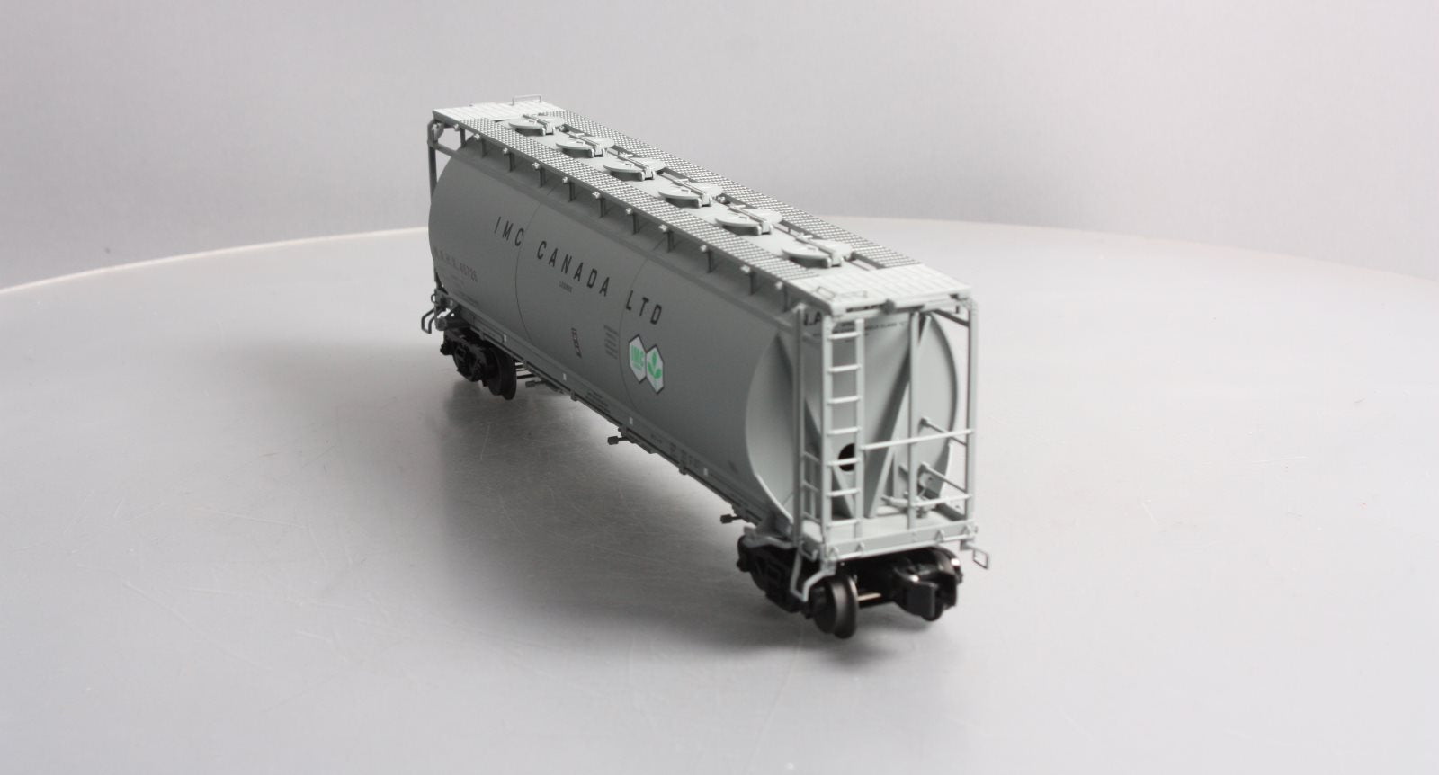 Lionel 6-27172 O Gauge IMC Canada Cylindrical 3-Bay Covered Hopper #45726
