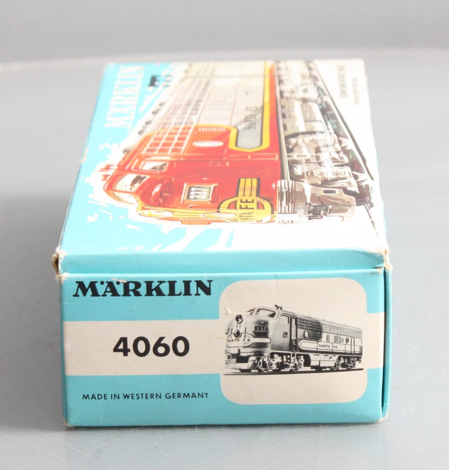 Marklin 4060 Santa Fe EMD F7 Non-Powered Diesel Locomotive EX/Box