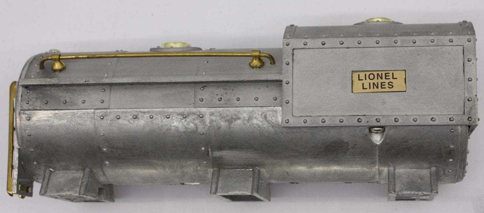 Lionel 260T-42 Unpainted Diecast Oil Tender Shell with Brass Trim