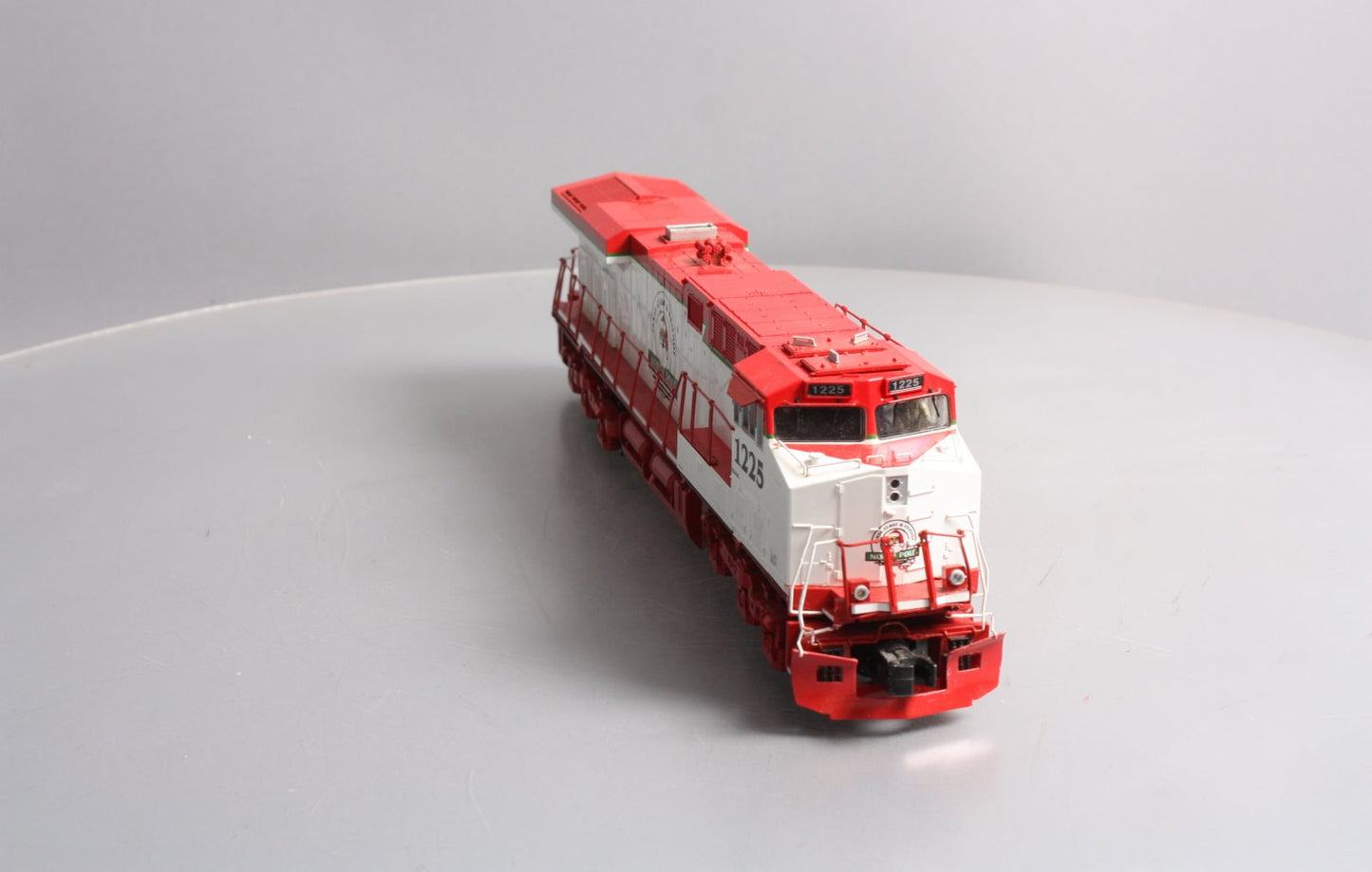 MTH 30-20257-1 Christmas ES44AC Diesel Engine w/Proto-Sound 3.0 #1225