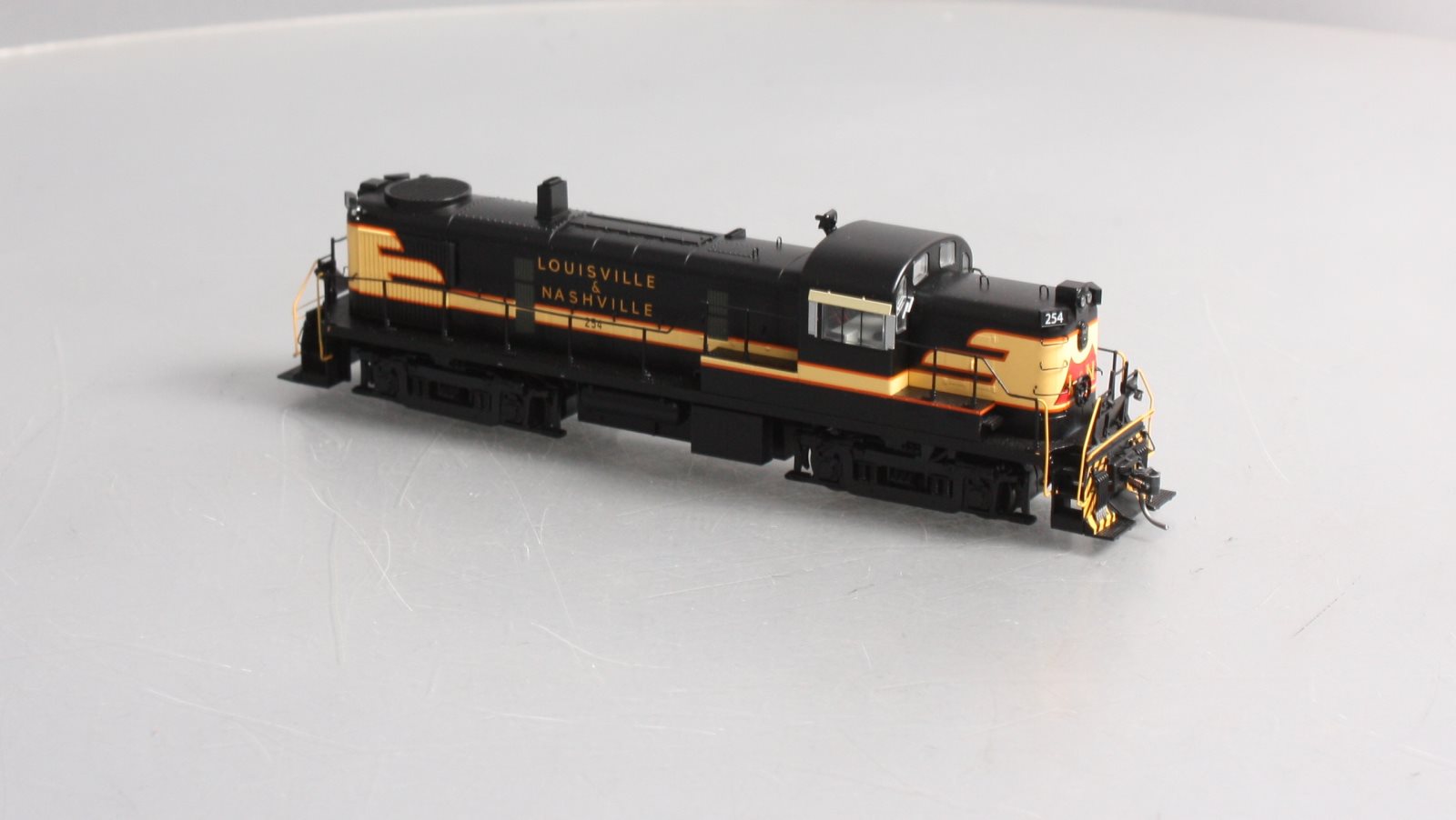 Bowser 24660 HO L&N Alco RS-3 Phase 3 Diesel Locomotive #254