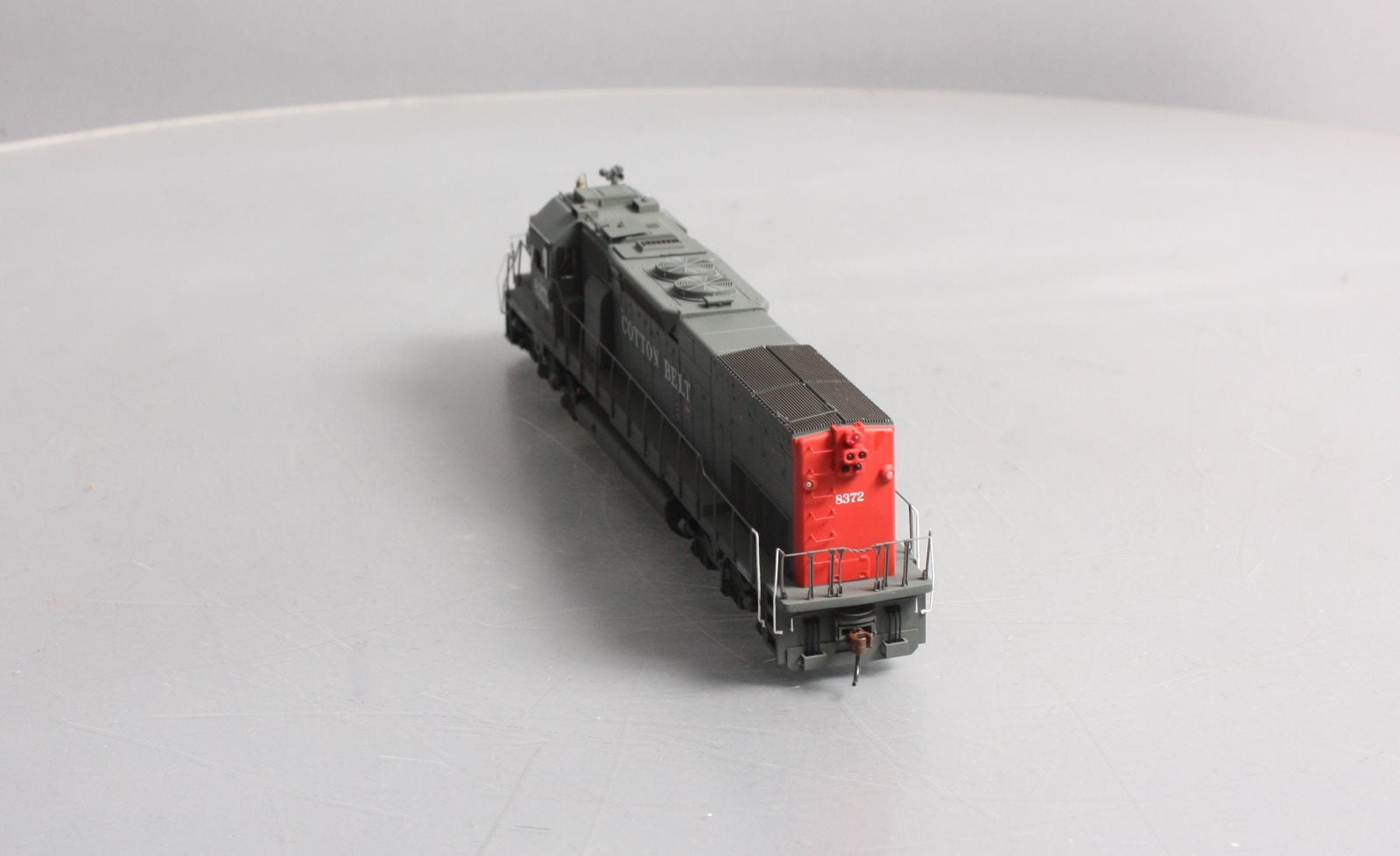 Athearn 86808 HO Cotton Belt SSW SD40T-2 Diesel Locomotive w/DCC & Sound #8372