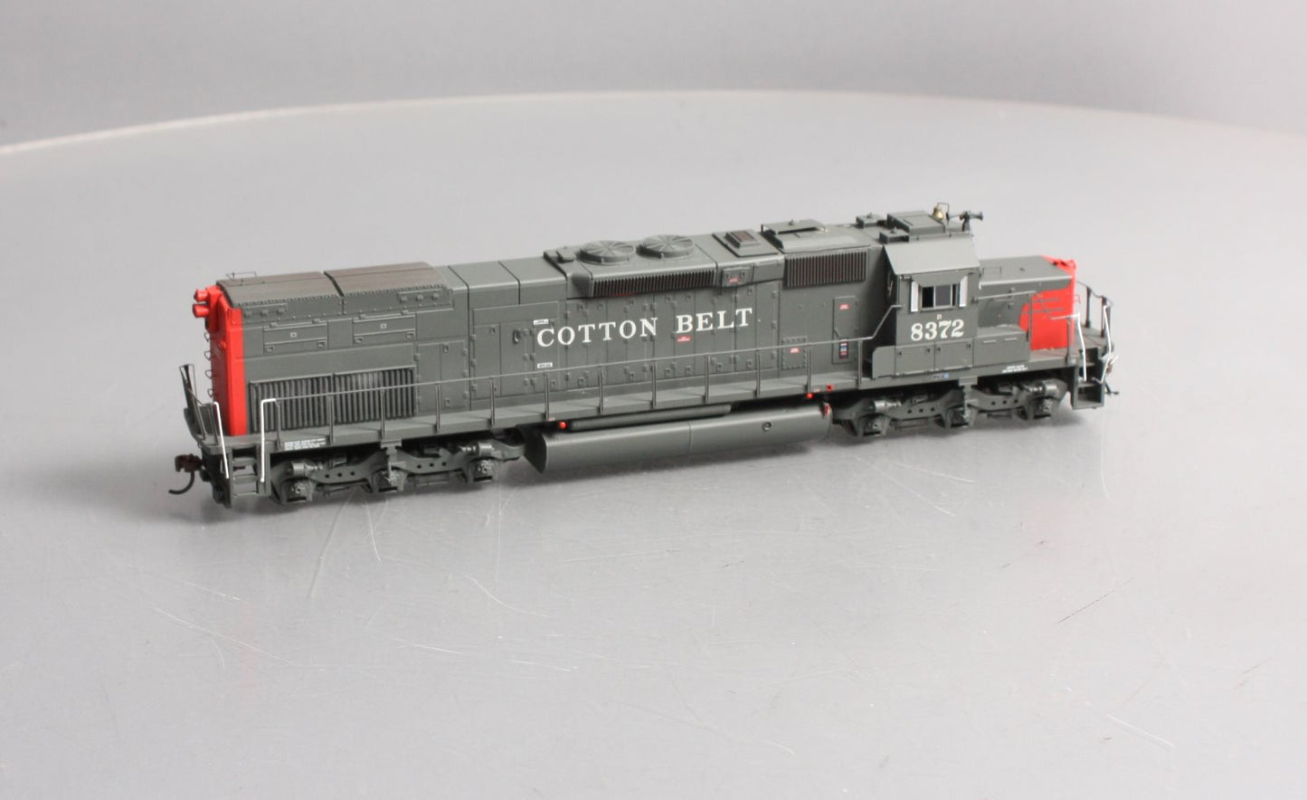 Athearn 86808 HO Cotton Belt SSW SD40T-2 Diesel Locomotive w/DCC & Sound #8372