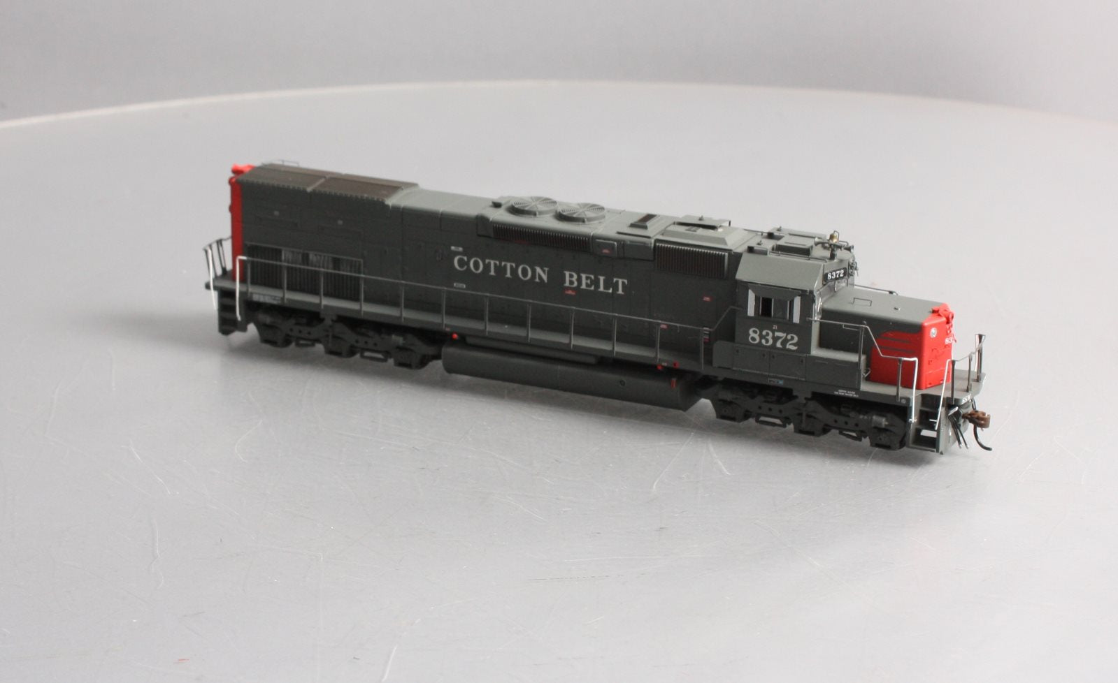 Athearn 86808 HO Cotton Belt SSW SD40T-2 Diesel Locomotive w/DCC & Sound #8372