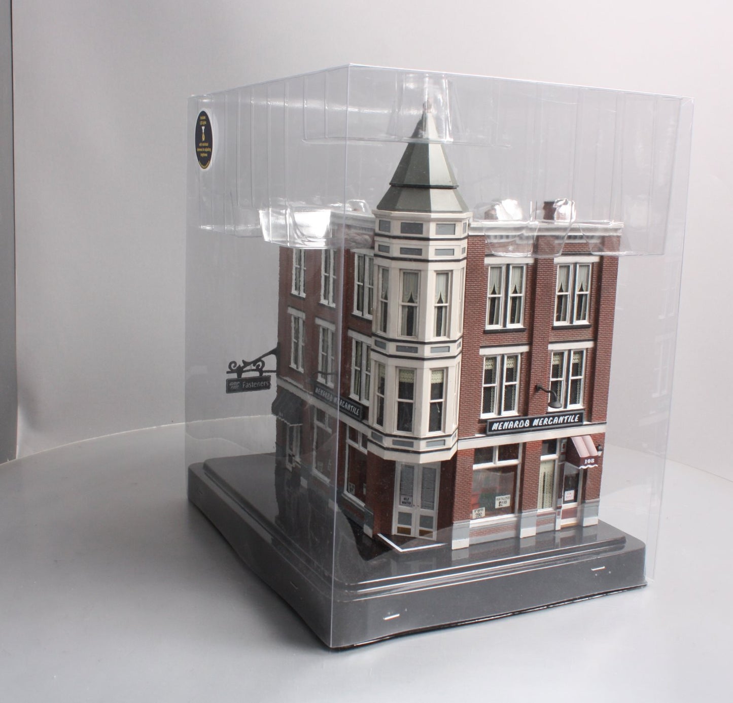Menards BR5827 O Scale Menards Mercantile MT/Box