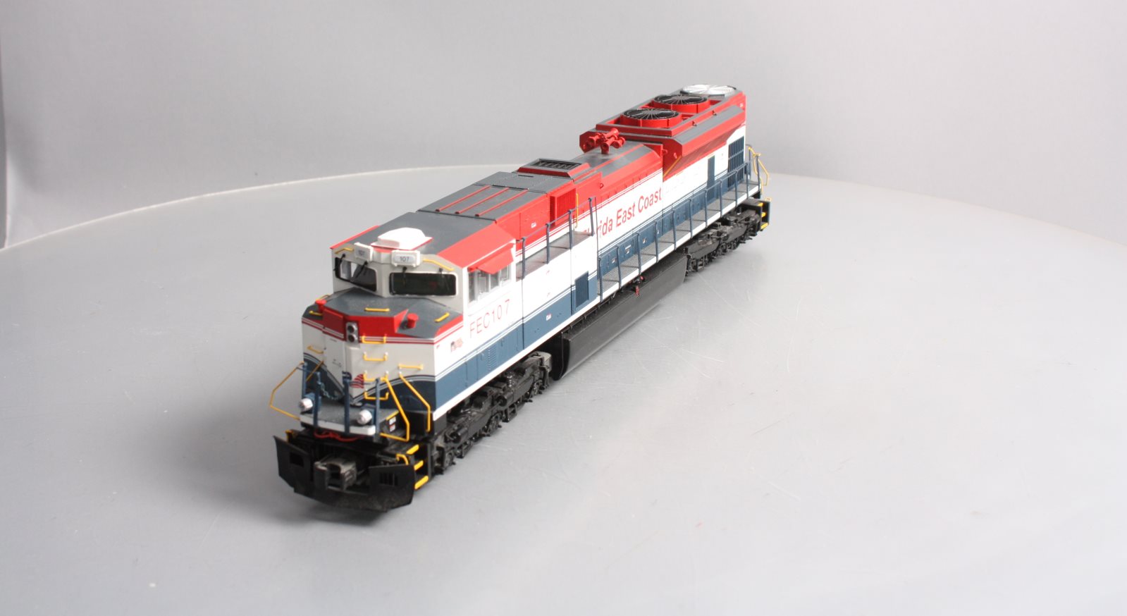 MTH 20-20524-1 Florida East Coast SD70M-2 Diesel Engine #107 w/ P-S 3 (Hi-Rail)