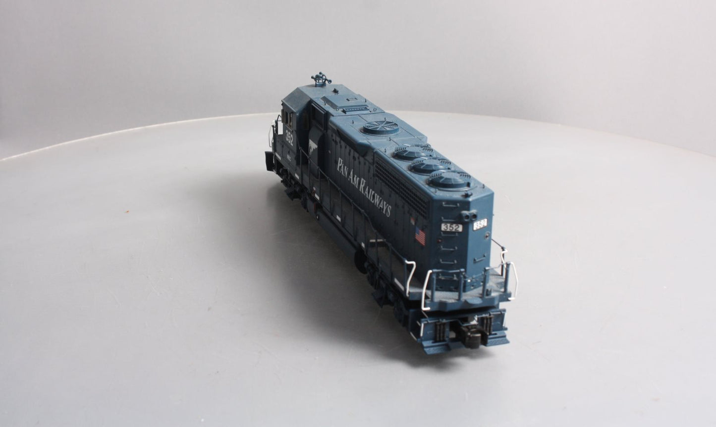 MTH 20-20080-3 O Maine Central GP-40 Non-Powered Diesel Engine #352