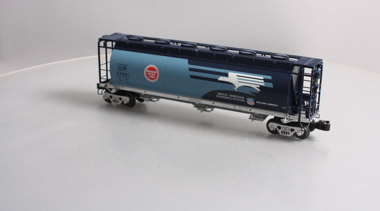 Lionel 6-27421 O Missouri Pacific Heritage Cylindrical Hopper