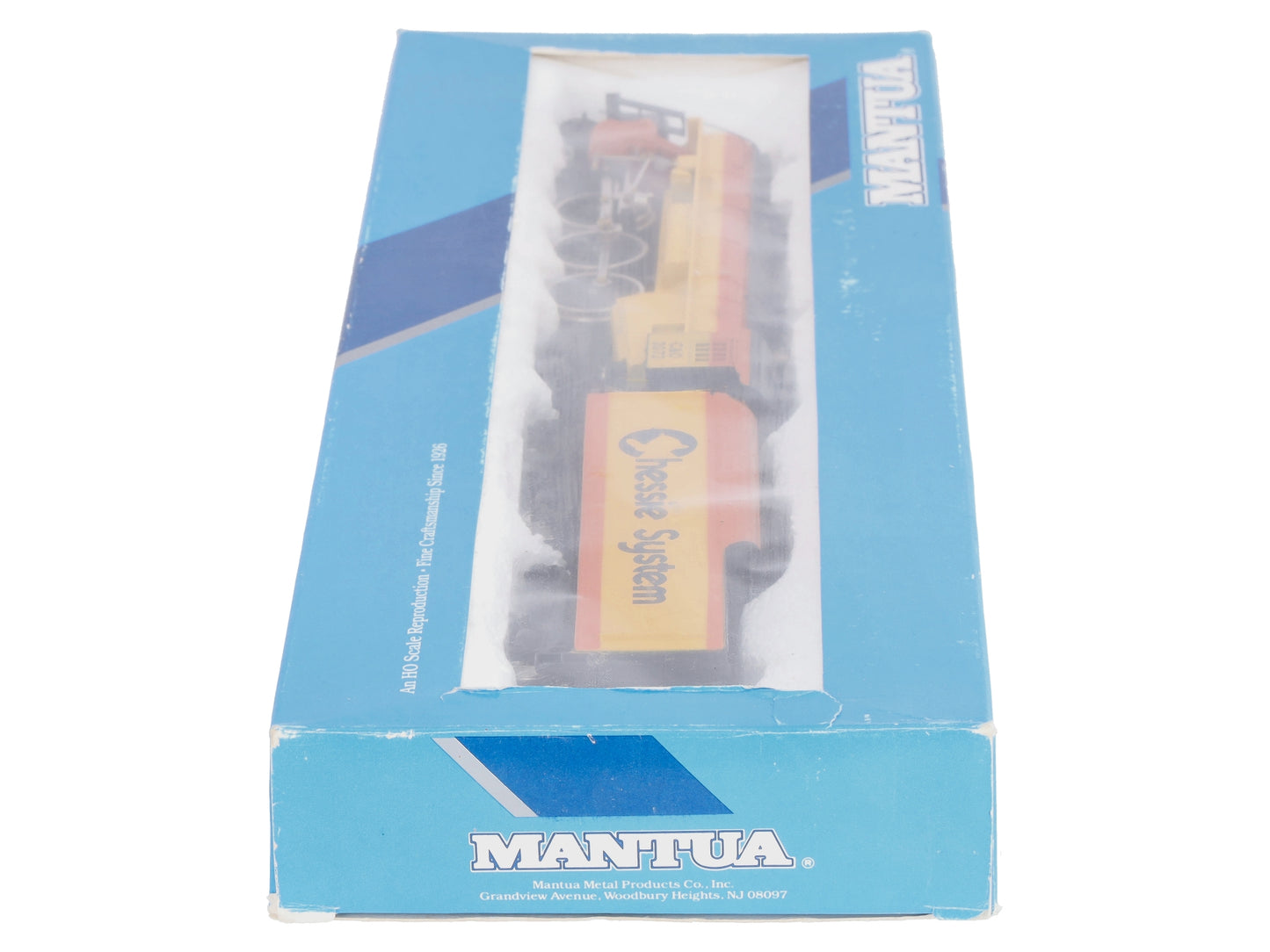 Mantua 311-23 HO Scale Chessie System 4-6-2 Steam Locomotive & Tender #2073 LN/Box