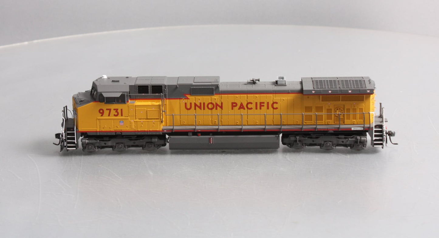 MTH 80-2310-1 HO Union Pacific Dash-9 Diesel Engine with Proto-Sound 3 #9731
