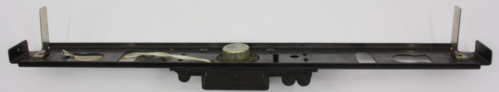 Lionel 8950-11 FM Diesel Frame Assembly with Underframe, Lamp bracket, Speaker