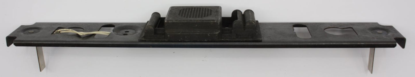 Lionel 8950-11 FM Diesel Frame Assembly with Underframe, Lamp bracket, Speaker
