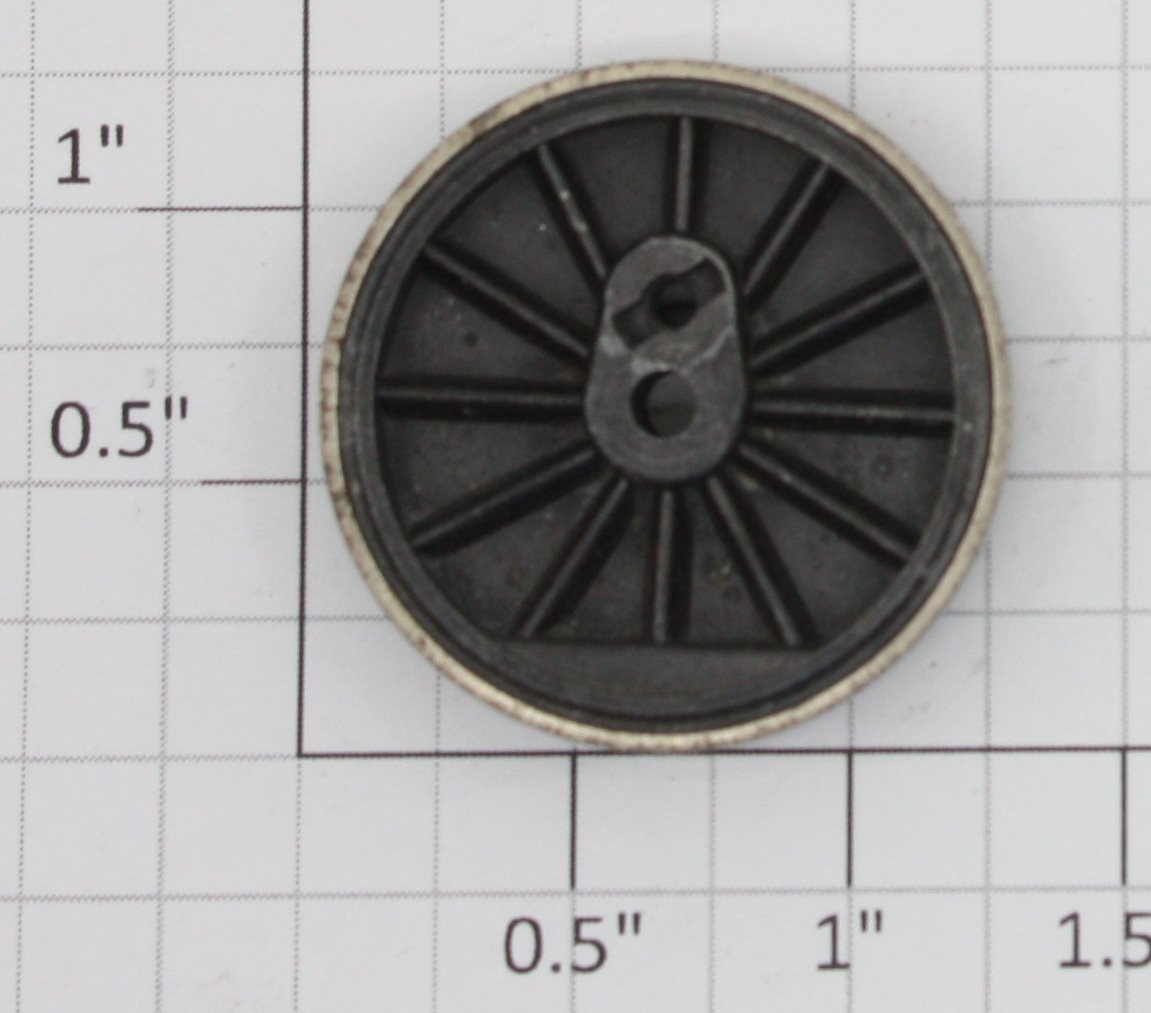Lionel 1666M-8 Geared Center Wheel with Nickel Rim-No Stud