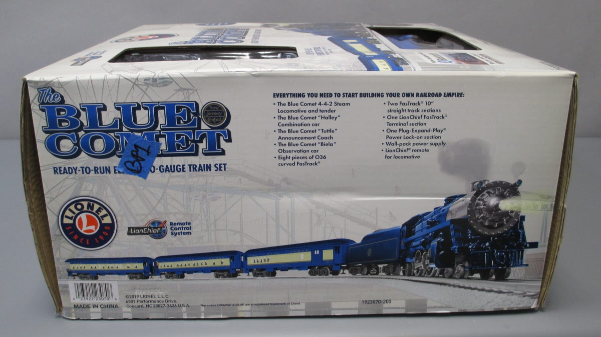 Lionel 1923070 O Gauge Blue Comet LionChief  Steam Train Set with Bluetooth MT/Box