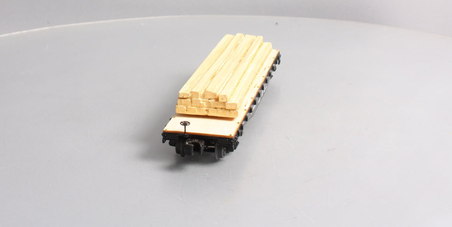 Lionel 6-82851 Northern Pacific 40' Flatcar with Lumber Load