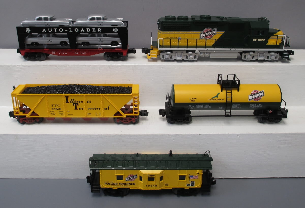 Lionel 6-81029 C&NW Windy City GP38 O Gauge Diesel Freight Train