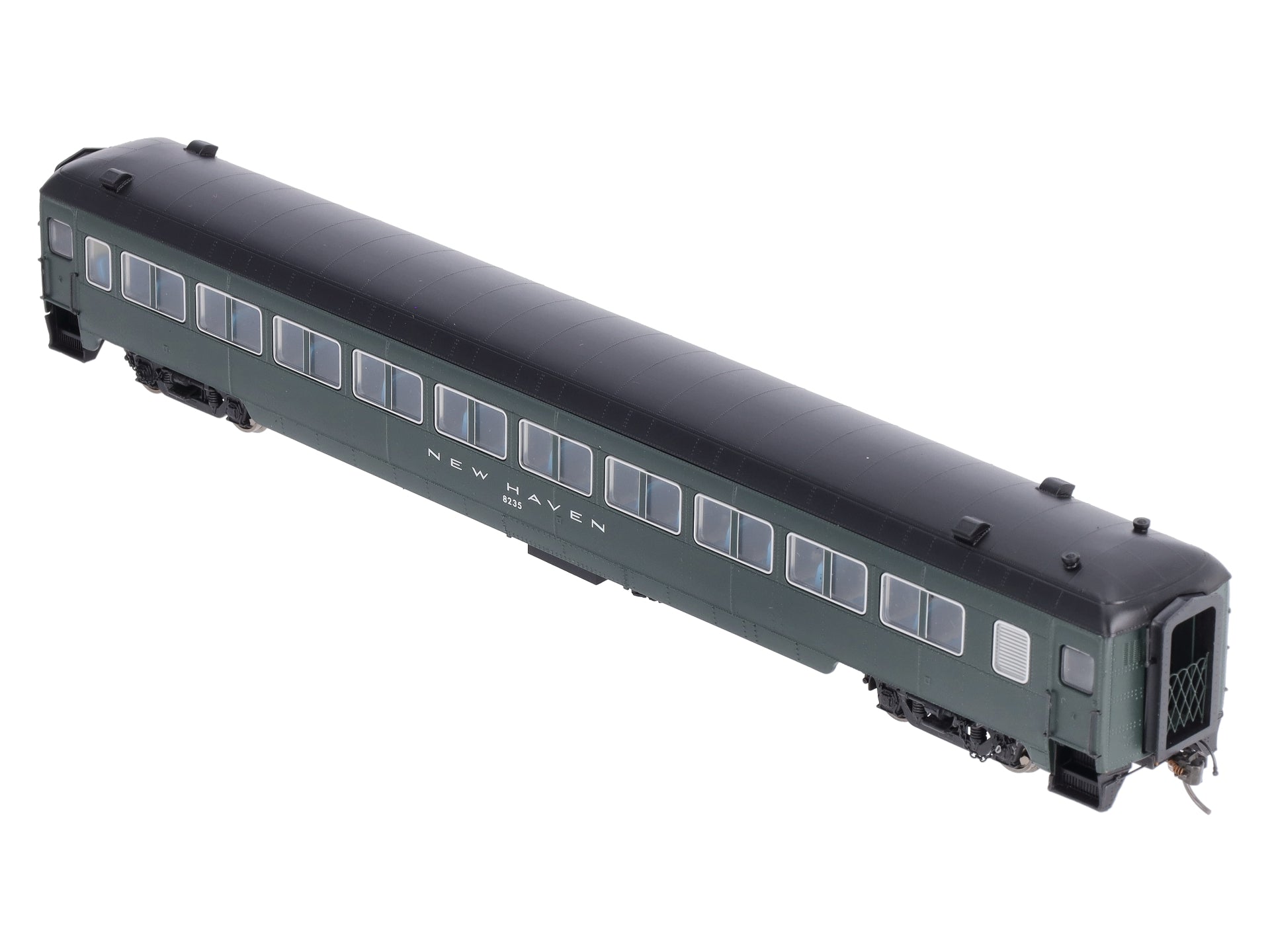Rapido Trains 109119 HO New Haven 10-Window Coach #8235