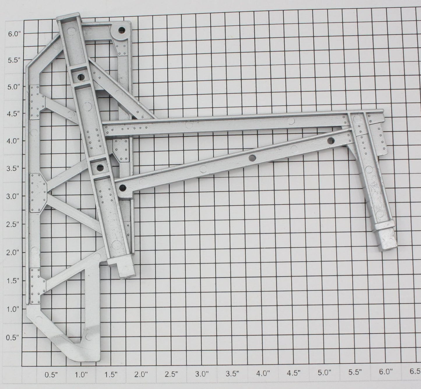 Lionel 12915-75 Die-Cast Left Hand Silver Elevator Structure