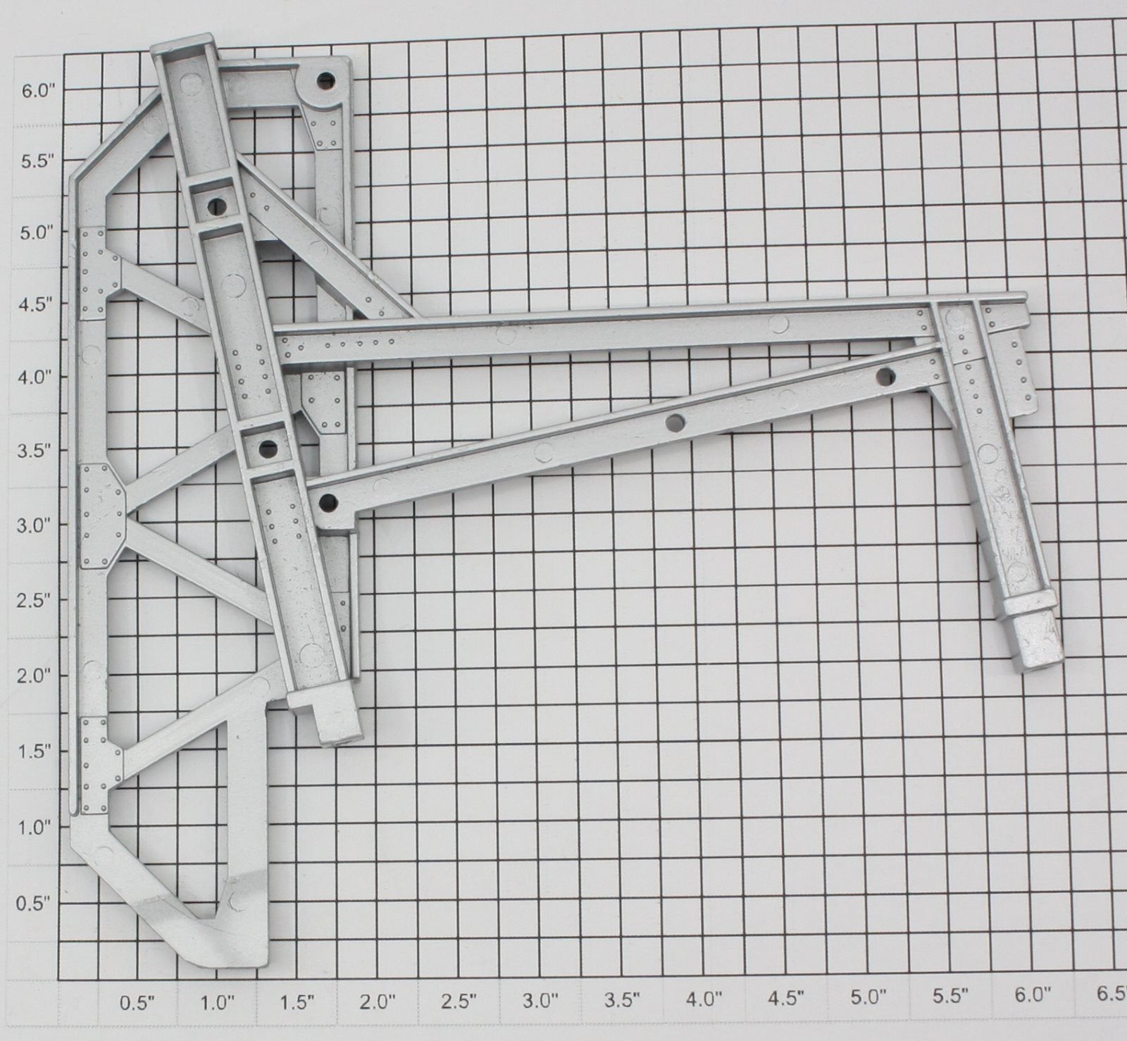 Lionel 12915-75 Die-Cast Left Hand Silver Elevator Structure