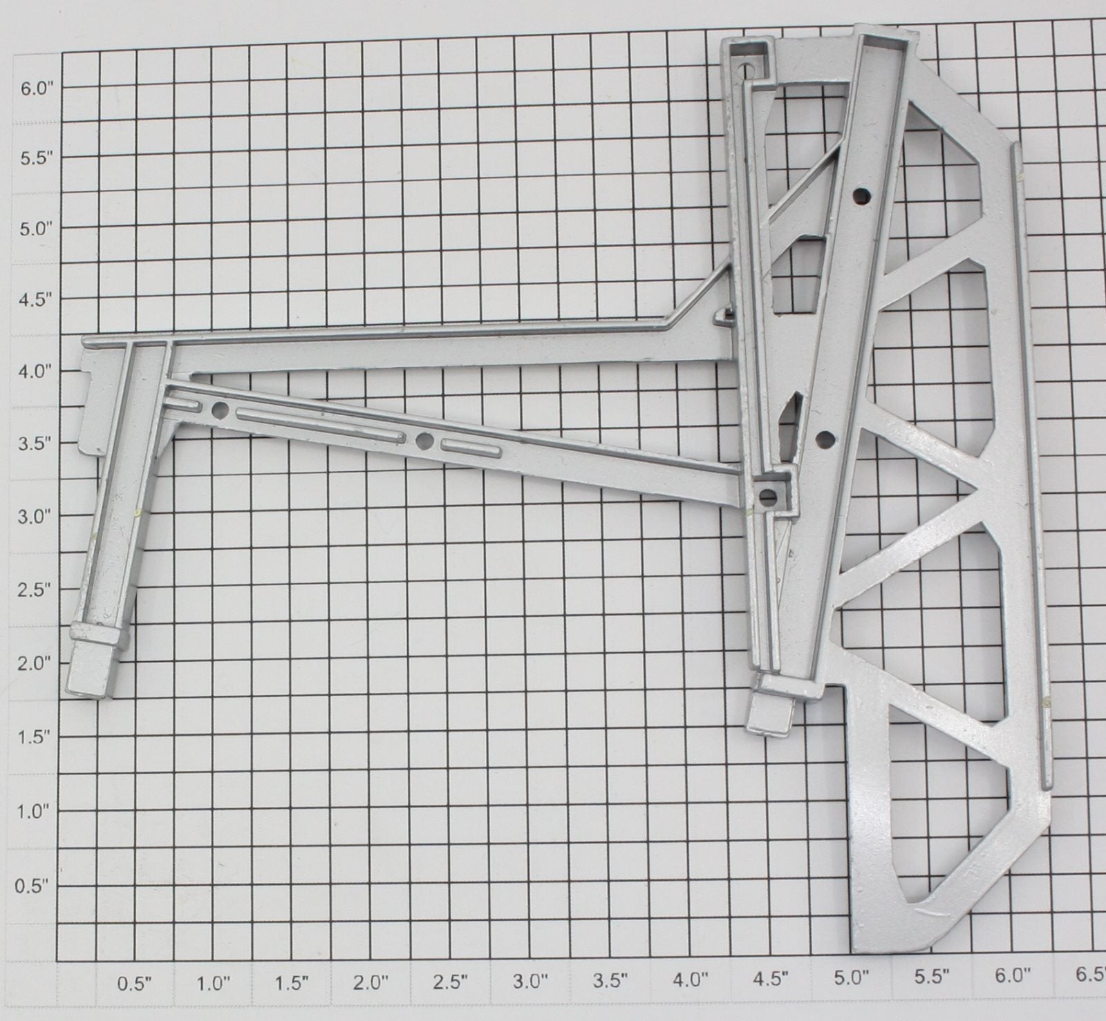 Lionel 12915-75 Die-Cast Left Hand Silver Elevator Structure