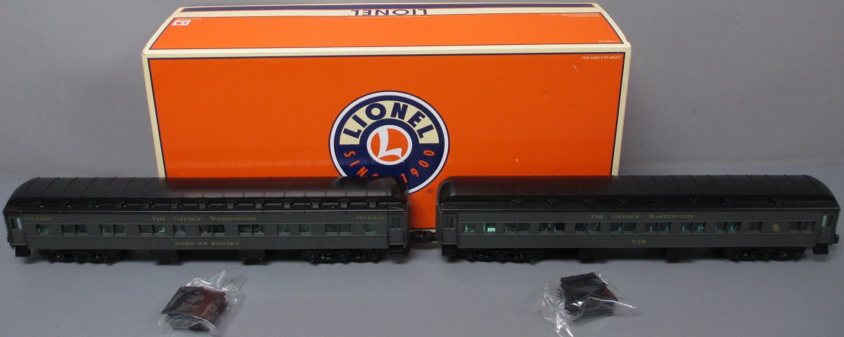 Lionel 6-15576 O Chesapeake & Ohio Heavyweight Passenger Cars (Pack of 2) EX/Box