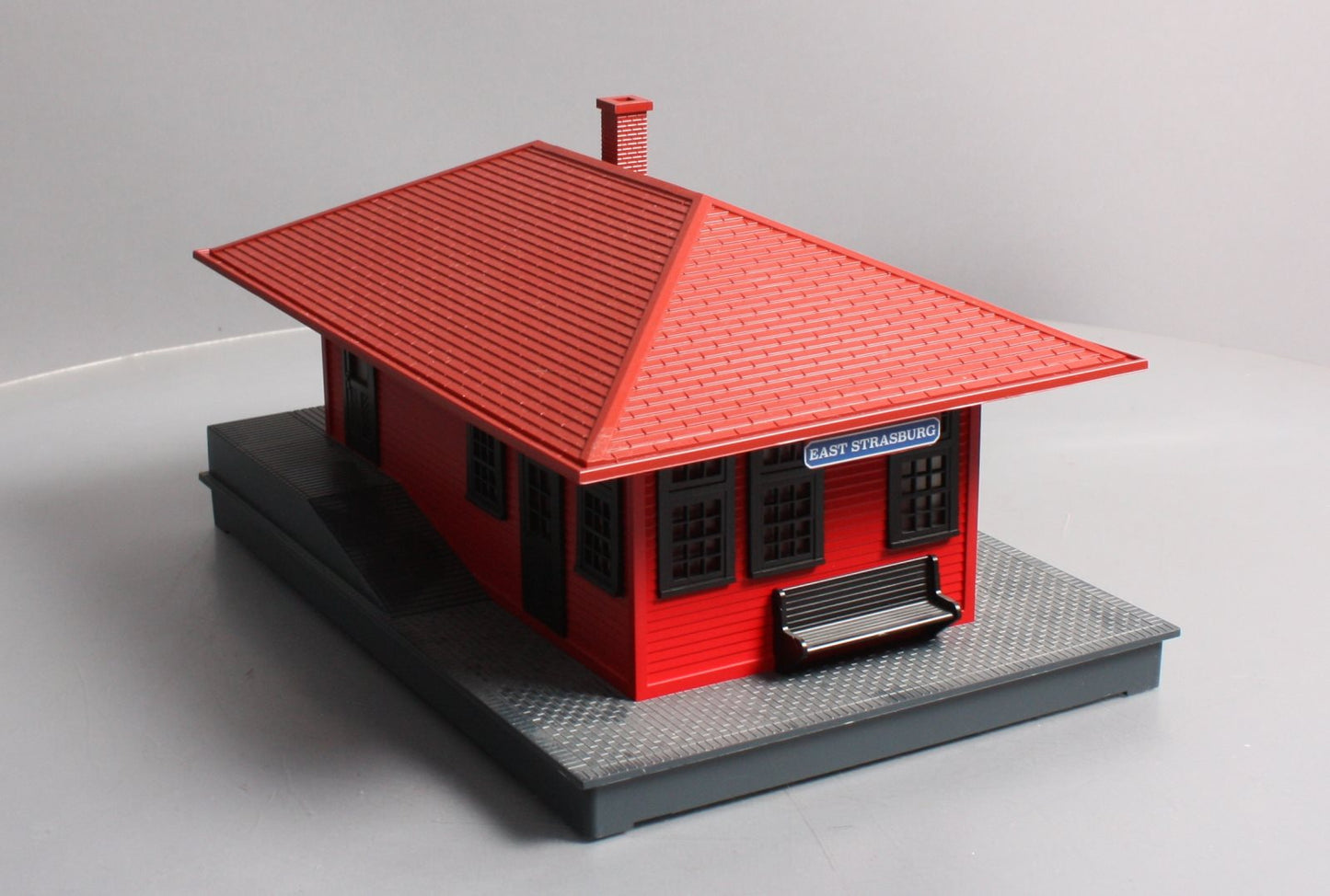 Lionel 2029260 O Strasburg Railroad East Passenger Station LN/Box