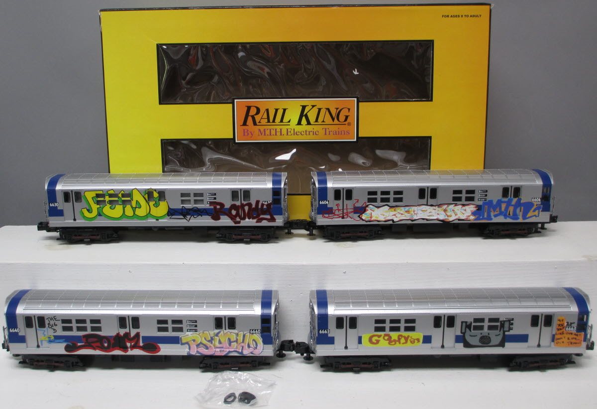 MTH 30-2391-1 O MTA Graffiti R- 17 Subway Set with Proto-Sound 2.0 (Set of 4) LN/Box