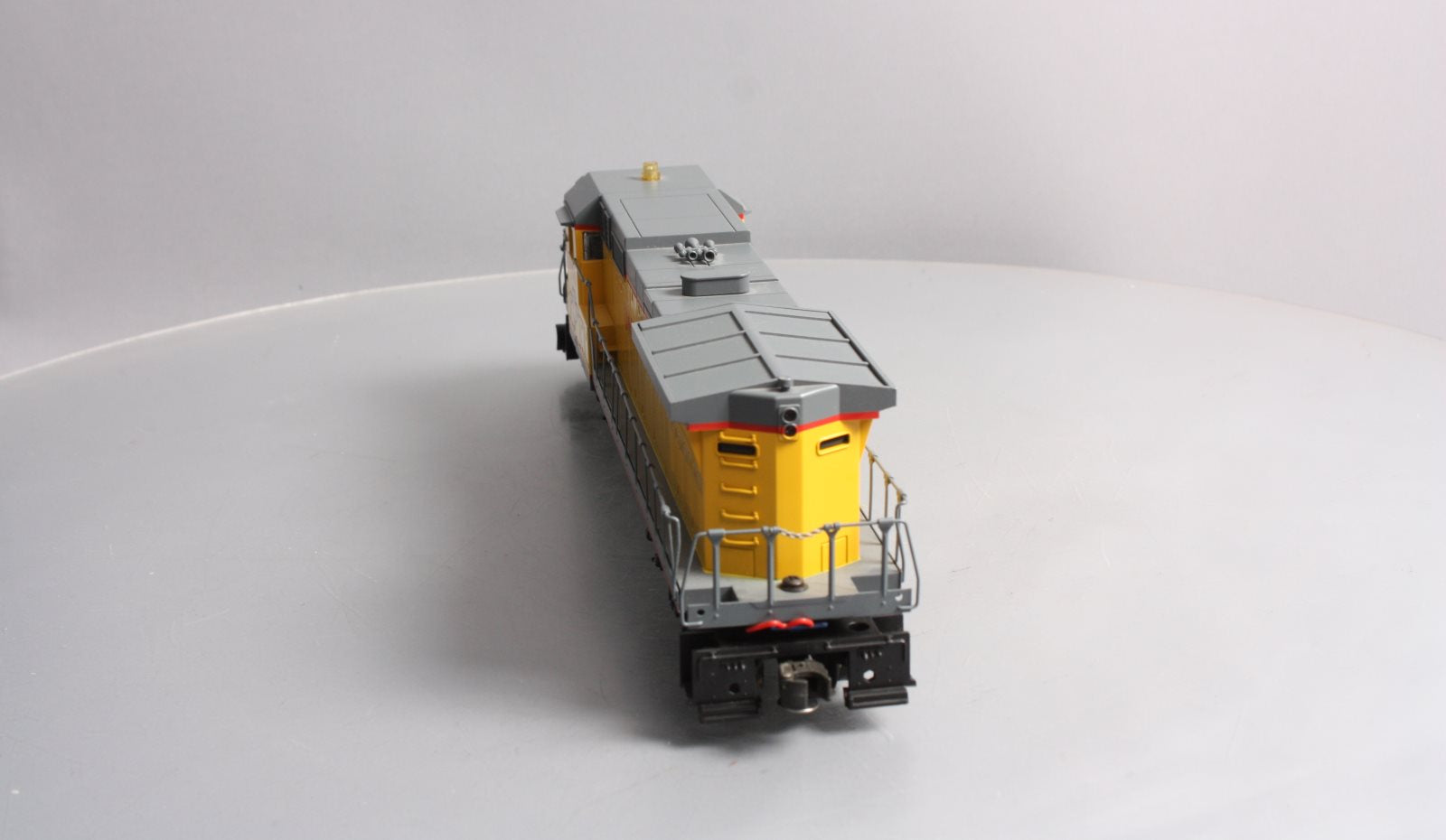 Lionel 6-18205 O Gauge Union Pacific Dash-8 40C Diesel Locomotive #9100 LN/Box