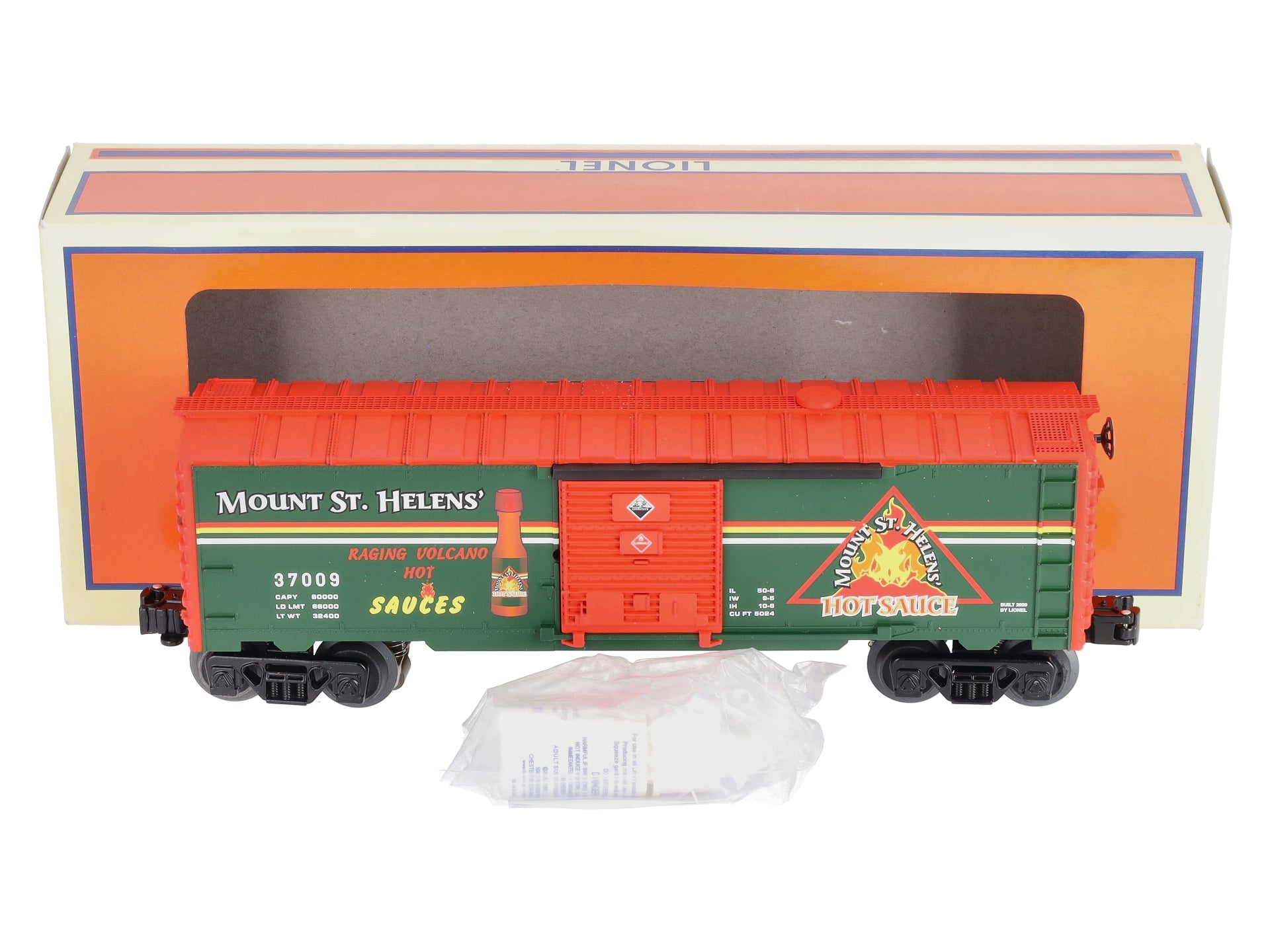 Lionel 6-37009 O Gauge Mount St. Helens Smoking Boxcar