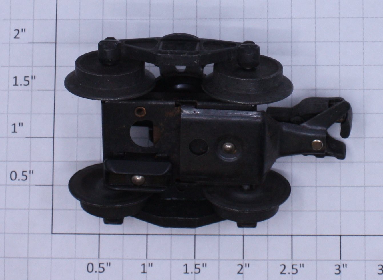 Lionel 479-3 Bar End Freight Car Coupler Truck with Washer, Shoe, Tab and Stud