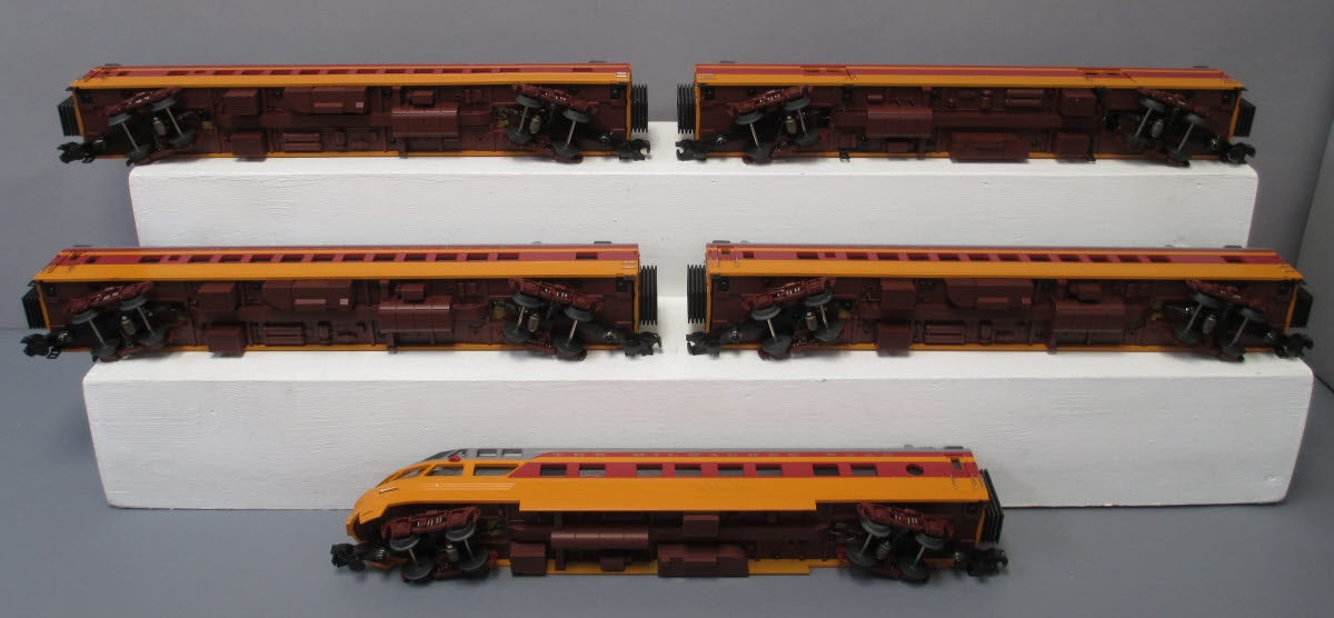 MTH 20-65019 O Milwaukee Road 70' Streamlined Passenger Car Set (Set of 5) LN/Box