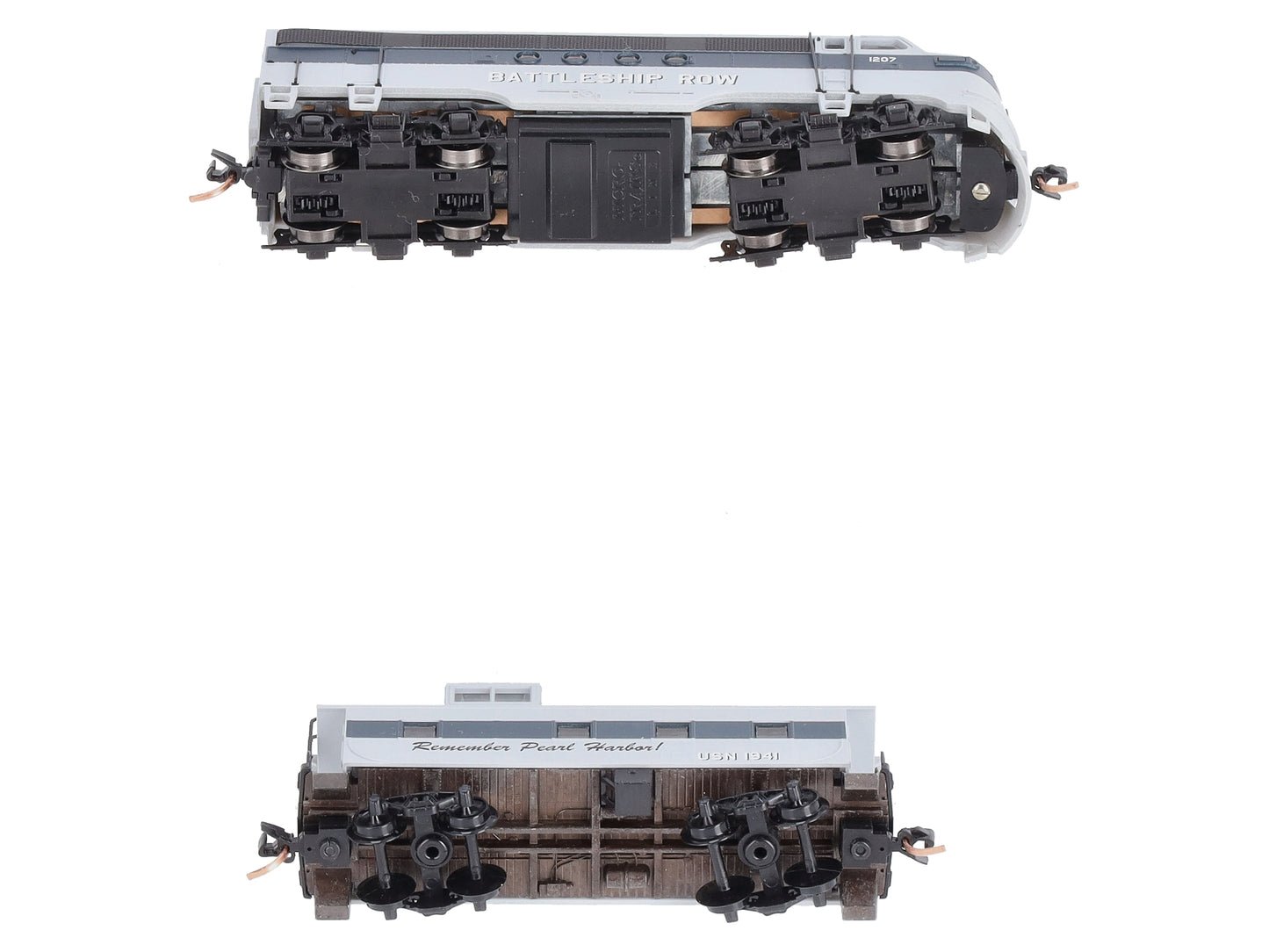 Micro-Trains 99321051 N Pearl Harbor Battleship Row Diesel & Caboose Set w/ DCC LN/Box